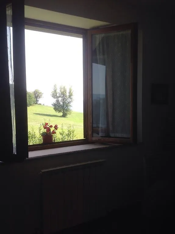 Farm stay Agriturismo La Casa Bianca Villa Poppi Italy