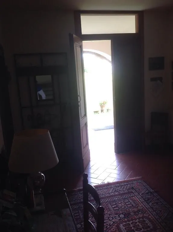 Agriturismo La Casa Bianca Villa Poppi 0*,  Italy